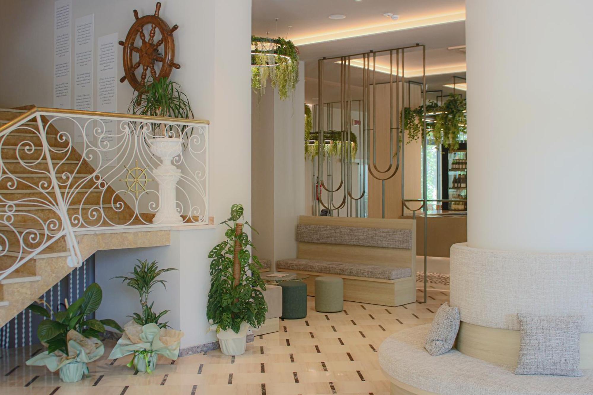 Hotel Clipper Pesaro Esterno foto